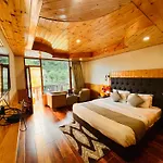Himalayan Hill Queen Resort, Manali M98160-43400