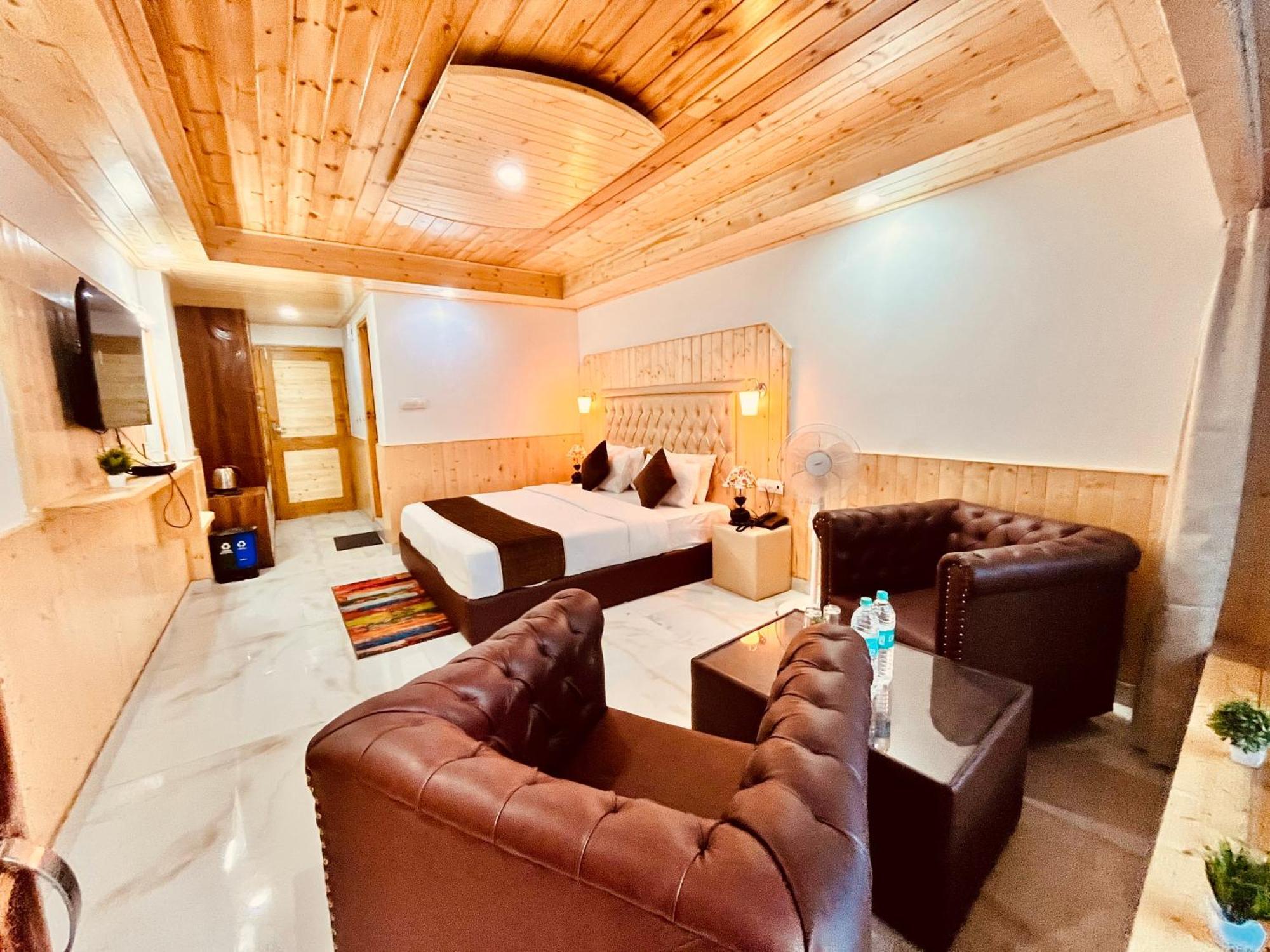 Hotel Himalayan Hill Queen Resort, M98160-43400 Manali (Himachal Pradesh)
