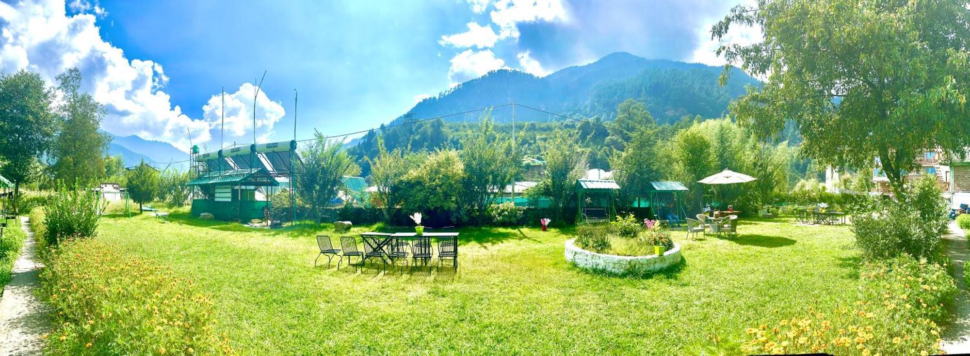 Himalayan Hill Queen Resort, M98160-43400 Manali (Himachal Pradesh)