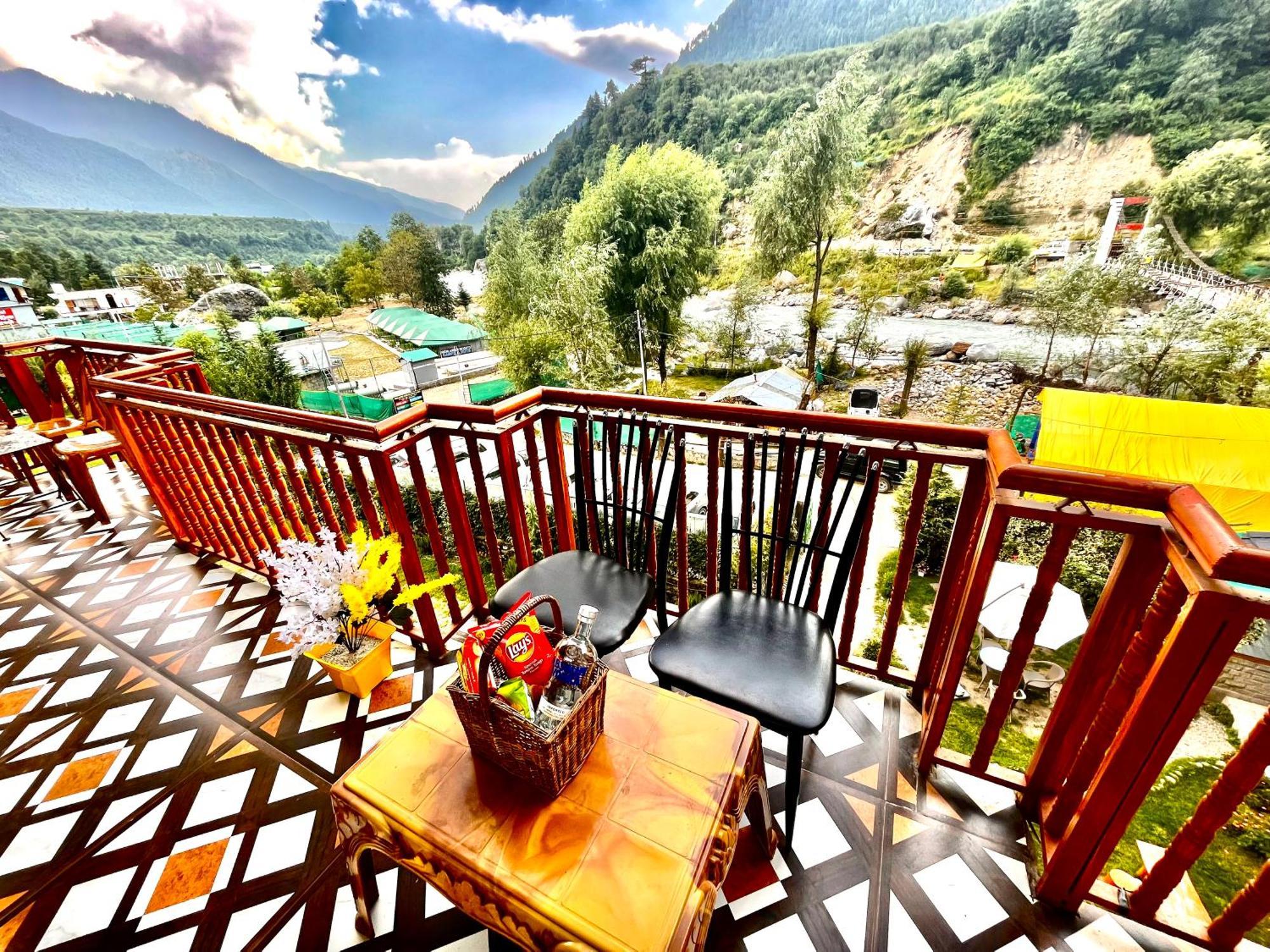 Himalayan Hill Queen Resort, M98160-43400 4* Manali (Himachal Pradesh)