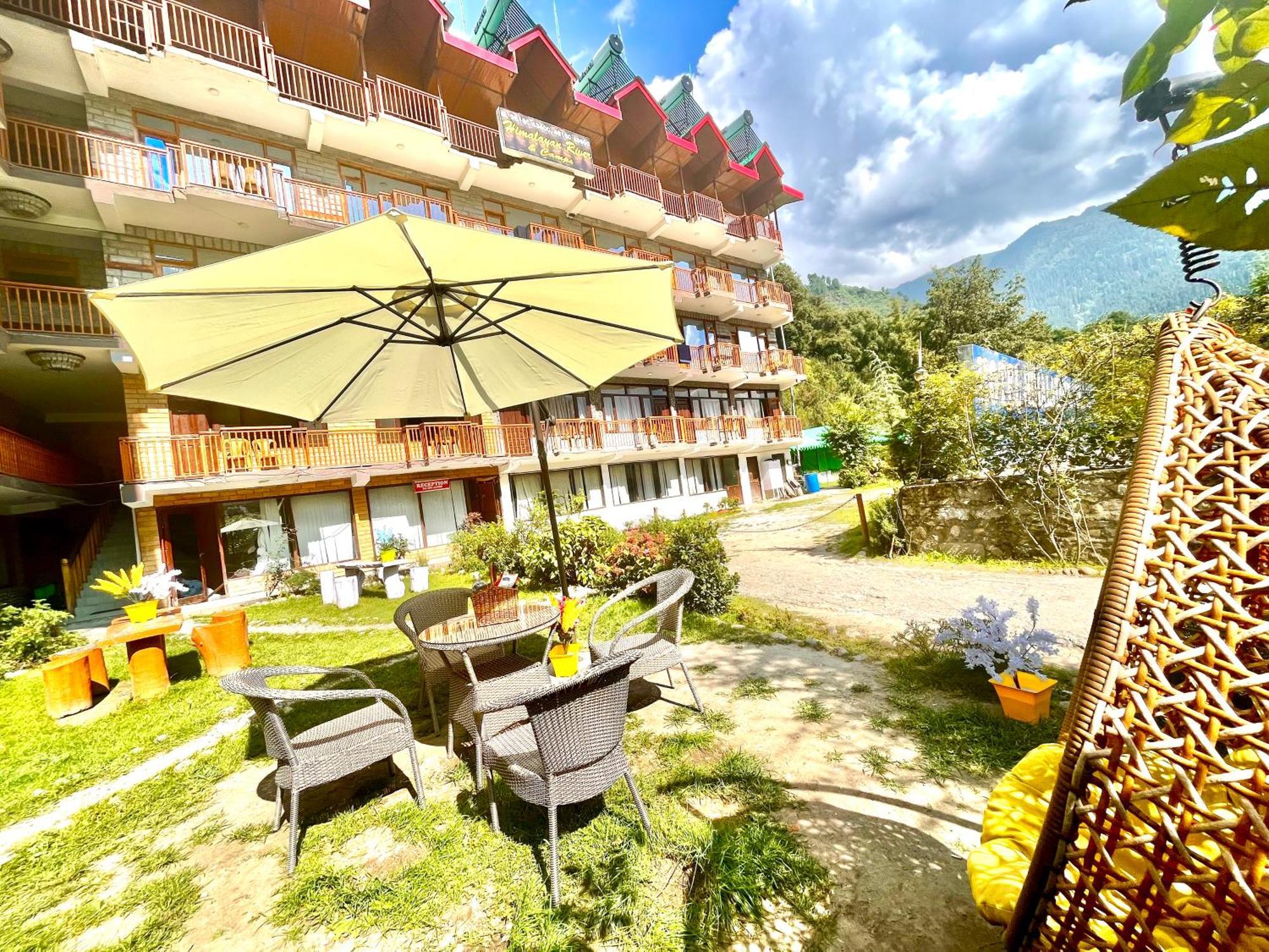 Himalayan Hill Queen Resort, M98160-43400 Hotel