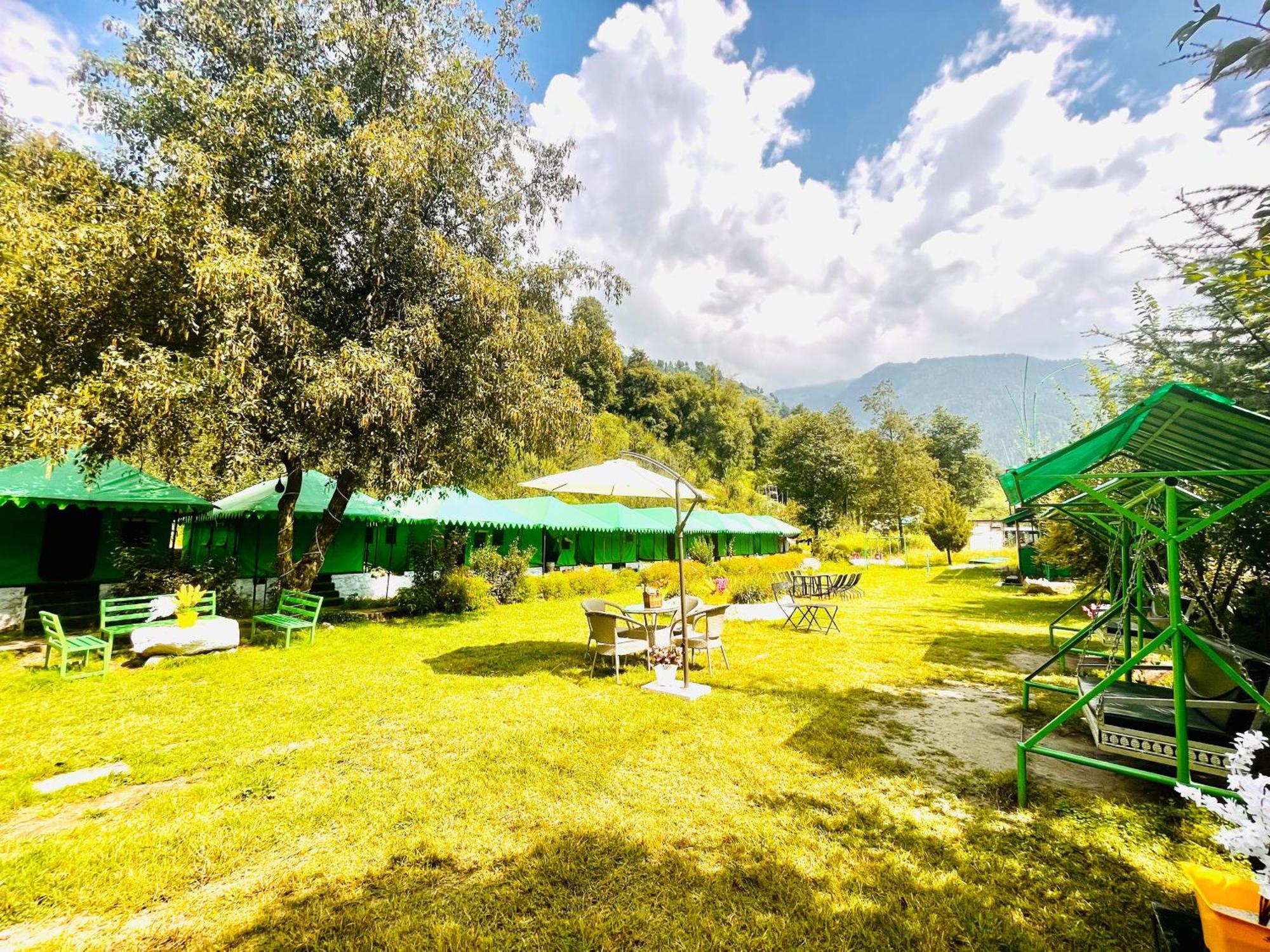 Himalayan Hill Queen Resort, M98160-43400 Hotel